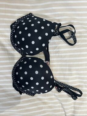 Victoria’s Secret Pushup Bra